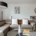 Magnificent In Apartament