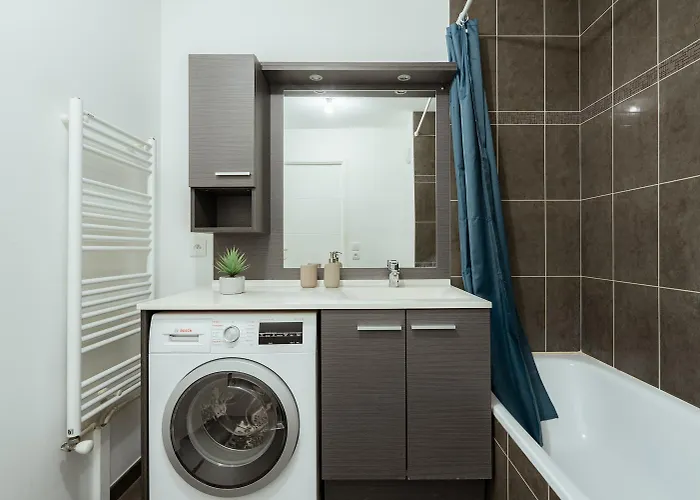 Magnificent In Châtillon